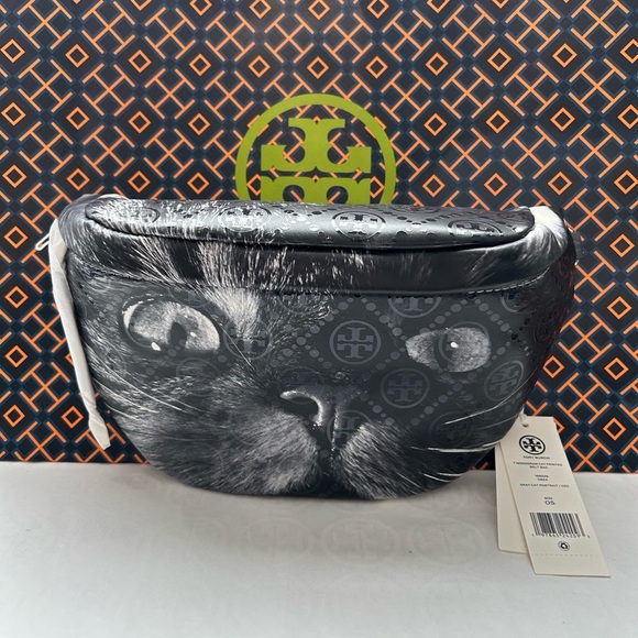 Tory Burch Handbags - Tory Burch T Monogram Cat Printed Belt Bag Crossbody Bag Gray Cat Portrait